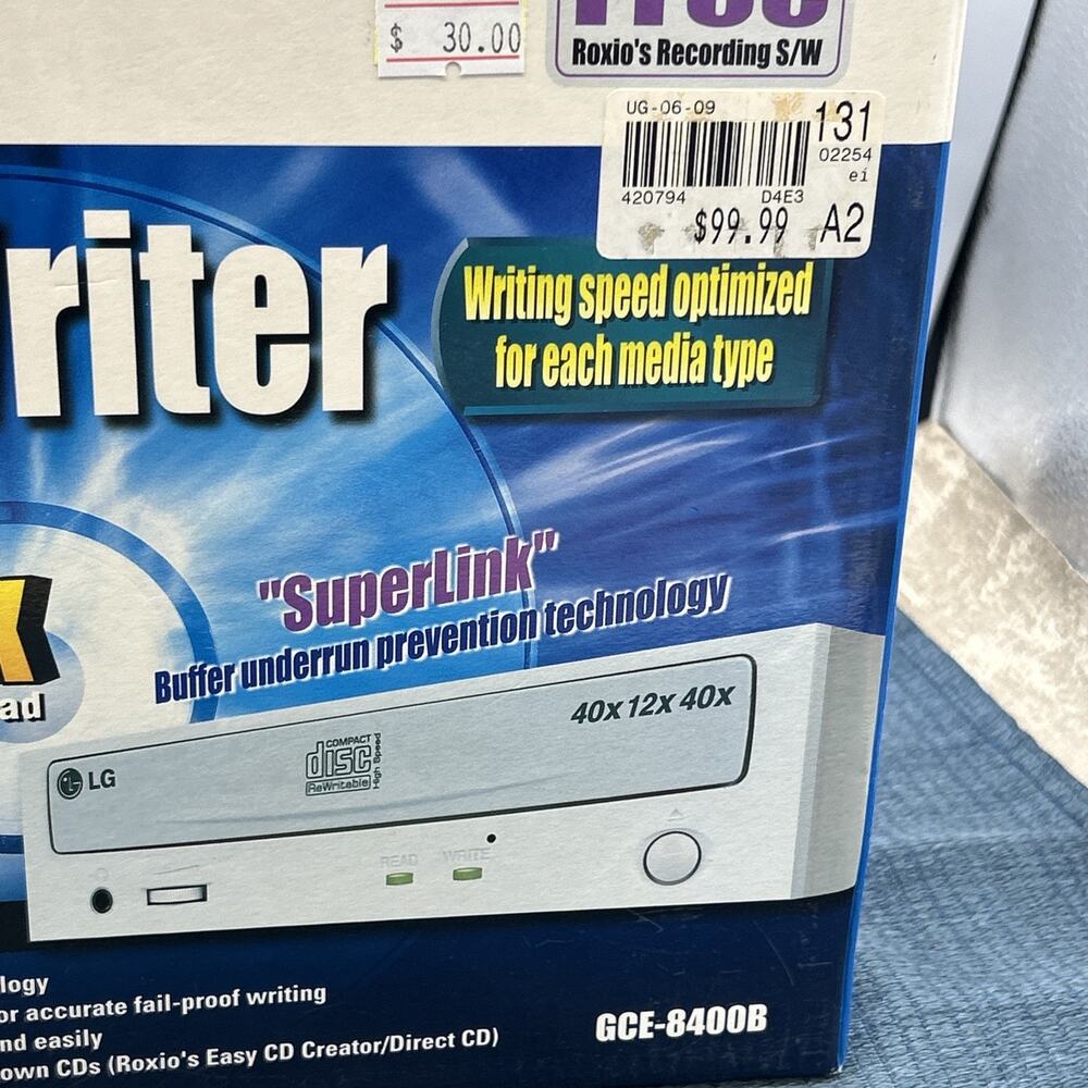 LG CD Rewritable Recorder - Picture 4 of 9
